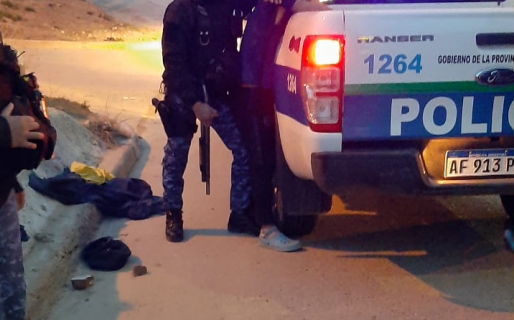 Intentó robar una moto, huyó, pero no llegó muy lejos porque estaba en crocs