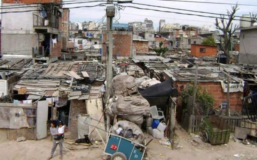 Aseguran la pobreza se mantiene en su nivel más alto desde 2006 y afecta al 39% de la población