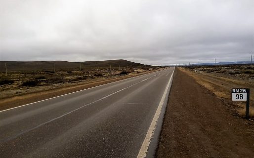 Piden precaución para circular rutas ante calzada húmeda y banquinas inestables