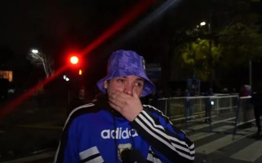 El peor final: viajó junto a su hijo para ver a Messi y la policía le sacó las entradas por una confusión