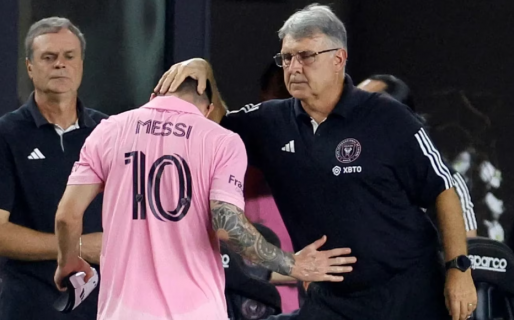 Martino no descartó a Messi para la final, pero encendió las alarmas: “Vamos a esperarlo hasta último momento”