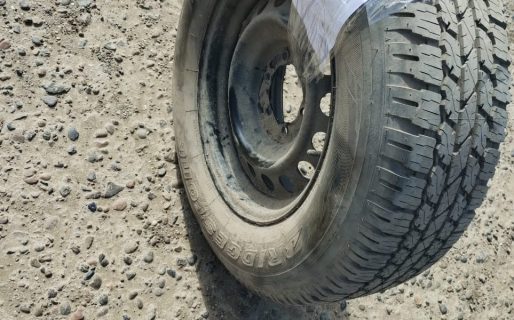 Robaron una rueda de auxilio de un auto estacionado en SUPA