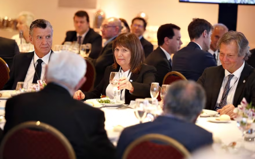 “En la cornisa de la hiperinflación”: preocupación y resignación de los empresarios ante el ascenso de Milei y el “plan platita” de Massa