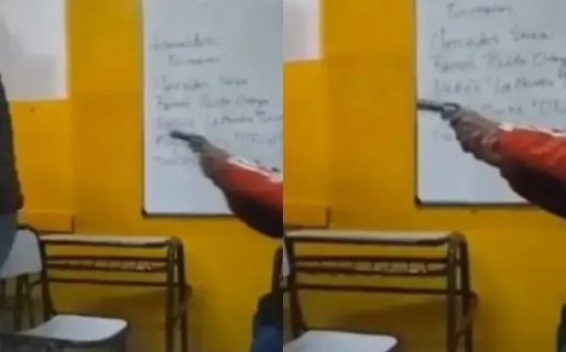 Un alumno le gatilló a un profesor mientras otro lo grababa