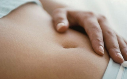 Una joven no sabía que estaba embarazada hasta que dio a luz en su casa