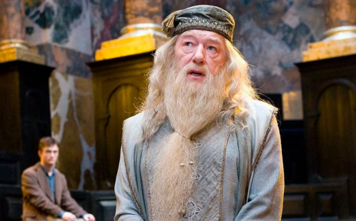 Murió Michael Gambon, uno de los actores que encarnó a Dumbledore en la saga de Harry Potter