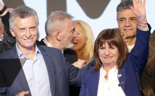 Patricia Bullrich volvió a hablar del rol de Macri en JxC: “No sé qué va a hacer, que se acomode como quiera”