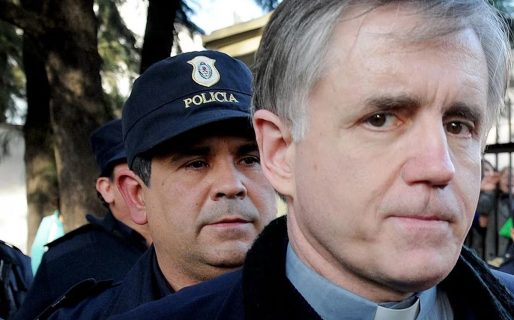 La Justicia resuelve si le otorga la libertad condicional al padre Grassi, condenado por abuso infantil