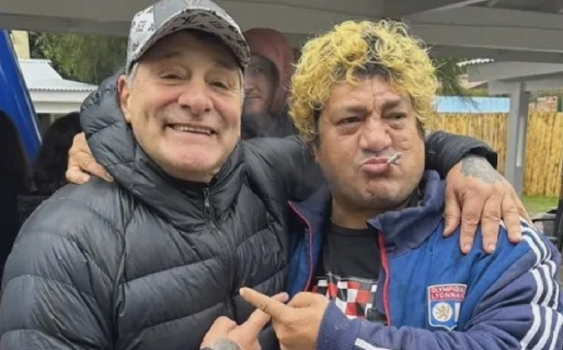 Reapareció el Pity Álvarez: el Turco García compartió una foto con el músico
