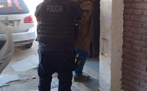 No tenía fondos en su tarjeta e intentó llevarse carne, leche y un par de medias