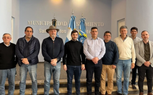 «Nacho» Torres encabezó una cumbre de intendentes electos de zona sur en Sarmiento