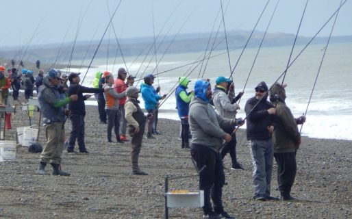 Gran concurso de pesca por el 123° Aniversario de Camarones
