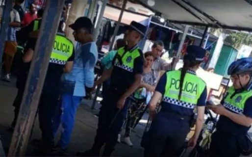 Insólito: Estuvo prófugo 12 años y su víctima lo encontró comiendo empanadas