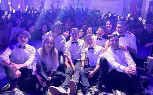 El fenómeno de la cumbia católica: quiénes son “Los Agapornis de Jesús” que cantan inspirados por el Papa