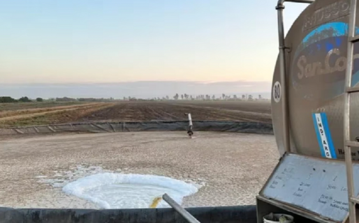 Tiraron 100 mil litros de leche, tras un paro sindical de tres días