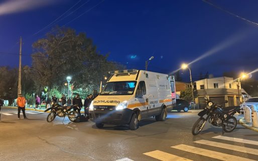 Agentes con heridas graves tras ser atacados en el Pietrobelli y chocar camino al hospital