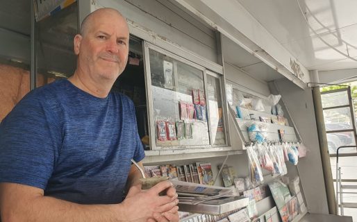 El kiosco de diarios, un rubro perseverante: “Las pantallas alejaron a la gente de las revistas”