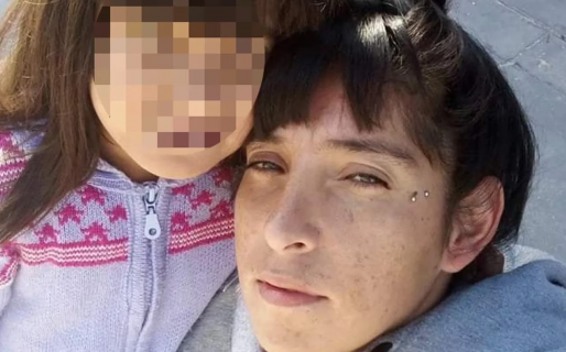 Discutió por una torta de cumpleaños para su hija y fue asesinada a puñaladas por la novia de su expareja