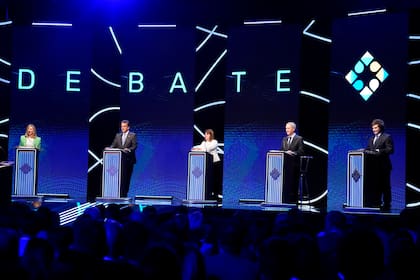 De “gatito mimoso” a “digan la verdad”: los cruces más picantes de los candidatos en el debate presidencial