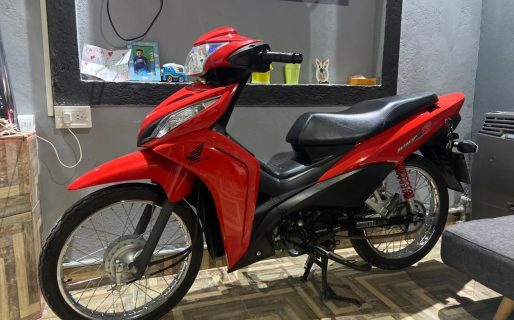 Le robaron la moto de su casa mientras dormía