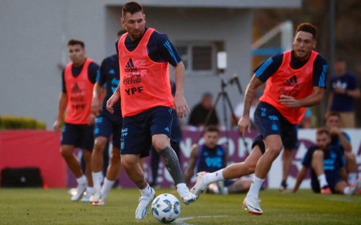 Con Lionel Messi bajo la lupa, la Selección Argentina se entrenó en la previa a Perú