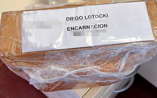 Descubrieron un contrabando de insumos estéticos que tenían como destinatario al hermano de Lotocki
