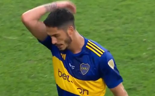 El gesto de furia de Nicolás Figal con Jorge Almirón cuando salió reemplazado en la final