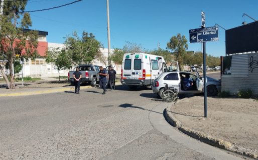 Conductora alcoholizada protagonizó un accidente en avenida Constituyentes