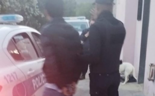 Detuvieron a un joven de 19 por robar bebidas alcohólicas