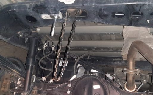 Intento de robo de cubierta de auxilio en pleno centro: 3 detenidos