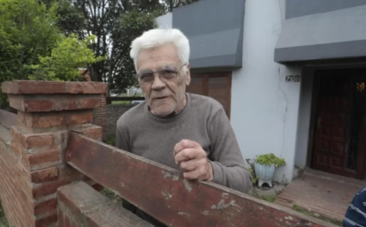 Cumplieron 50 años de casados y ahorraron para el viaje de sus sueños, pero les robaron todo