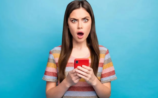 Un hombre la intentó estafar con $57.000 por WhatsApp, lo insultó y él le pidió el Instagram: “Cuando quieras”