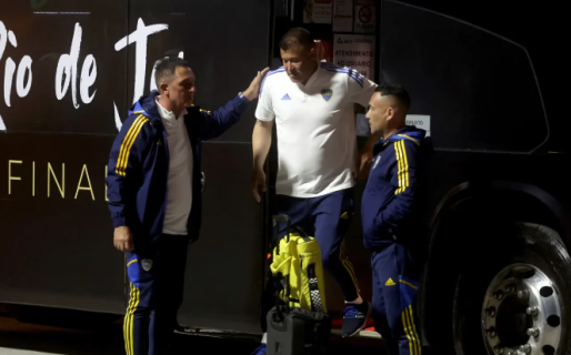 El plantel de Boca sufrió un insólito problema en su llegada a Río de Janeiro