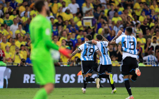 El Campeón del Mundo le ganó un partido histórico a un diminuto Brasil