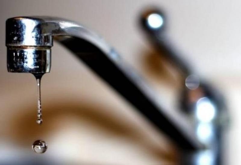 Corte de agua en Comodoro por elevada turbiedad en el lago Musters | El ...