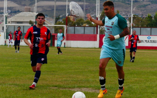 Portugués ganó y lidera la Zona A
