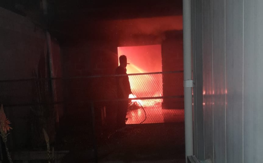Incendio del quincho de una vivienda en Barrio Prospero Palazzo: sin heridos