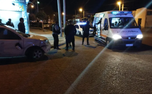 Cuatro personas heridas tras un violento choque en la zona sur de la ciudad