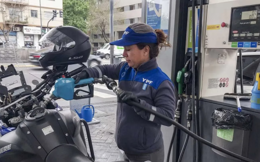 El aumento de la nafta le suma presión a la inflación de noviembre y advierten que será mayor a la de octubre