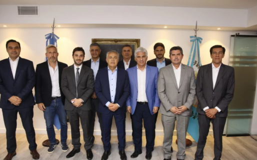 Torres: “Los argentinos decidieron un cambio y los dirigentes tenemos que estar a la altura”