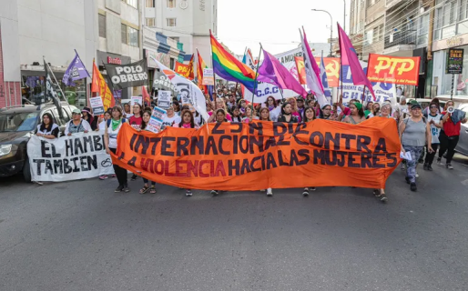 Comodoro conmemoró el Día Internacional contra la Violencia a la Mujer con una marcha