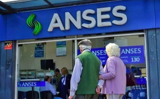 Oficializan el bono para jubilados y pensionados de la ANSES: quiénes cobran $55.000 en diciembre