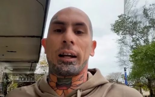 La furia del cantante de Ke Personajes con los fans que le piden plata: “Los voy a escrachar”