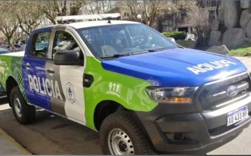 Insólito: venden un patrullero por Facebook