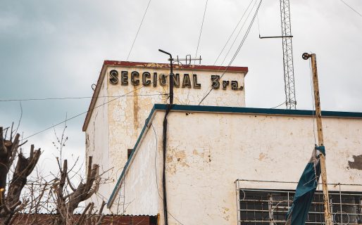 Ola de robo de neumáticos en barrio Roca: «Vamos a reforzar la seguridad por 20 días»