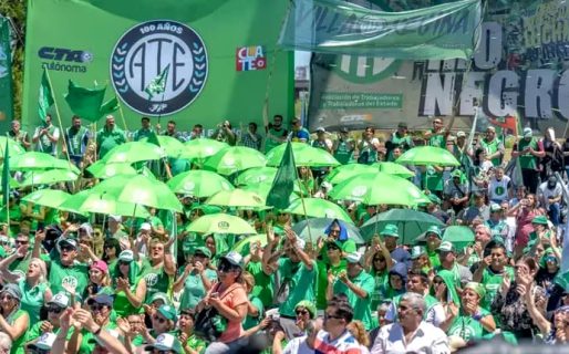 El Gobierno afina los detalles del decreto que dará de baja 7000 contratos de trabajadores estatales