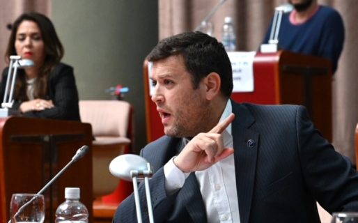 «La única certeza es que el stock de deuda está creciendo»