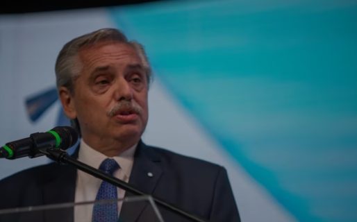 Alberto Fernández aceptó la renuncia de otros ocho funcionarios