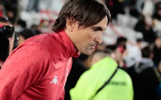 Diego Martínez llegó a la Argentina con el objetivo de resolver el obstáculo que le impide ser el DT de Boca