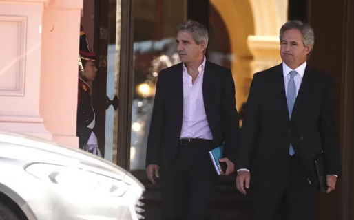 Suba de retenciones, aumento de tarifas en febrero y el fin de las SIRA: los otros detalles del Plan Motosierra